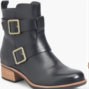 Kork-Ease Black Carsyn Double Buckle boots - sz 8.5